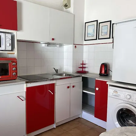 Cosy Avec Terrasse, Parking, Proche Thermes - - Fr-1-553-89 아파트 *