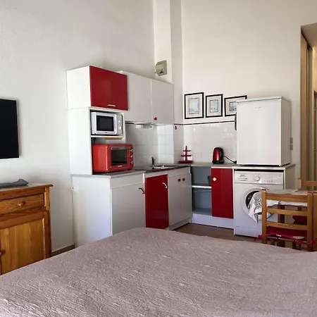 아파트 Cosy Avec Terrasse, Parking, Proche Thermes - - Fr-1-553-89