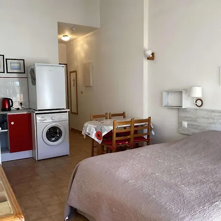 Cosy Avec Terrasse, Parking, Proche Thermes - - Fr-1-553-89 * Balaruc-les-Bains