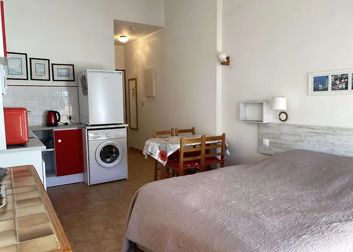 Cosy Avec Terrasse, Parking, Proche Thermes - - Fr-1-553-89 * بالاروك ليه بان
